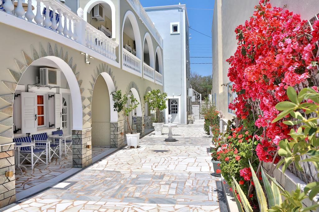 Blue Sky Hotel Fira  Exterior foto